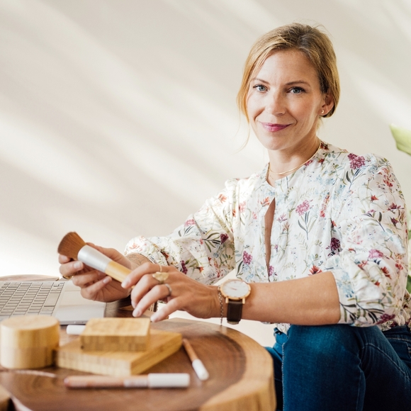 Meet your Posher, Melodie - Picture 2 of 3